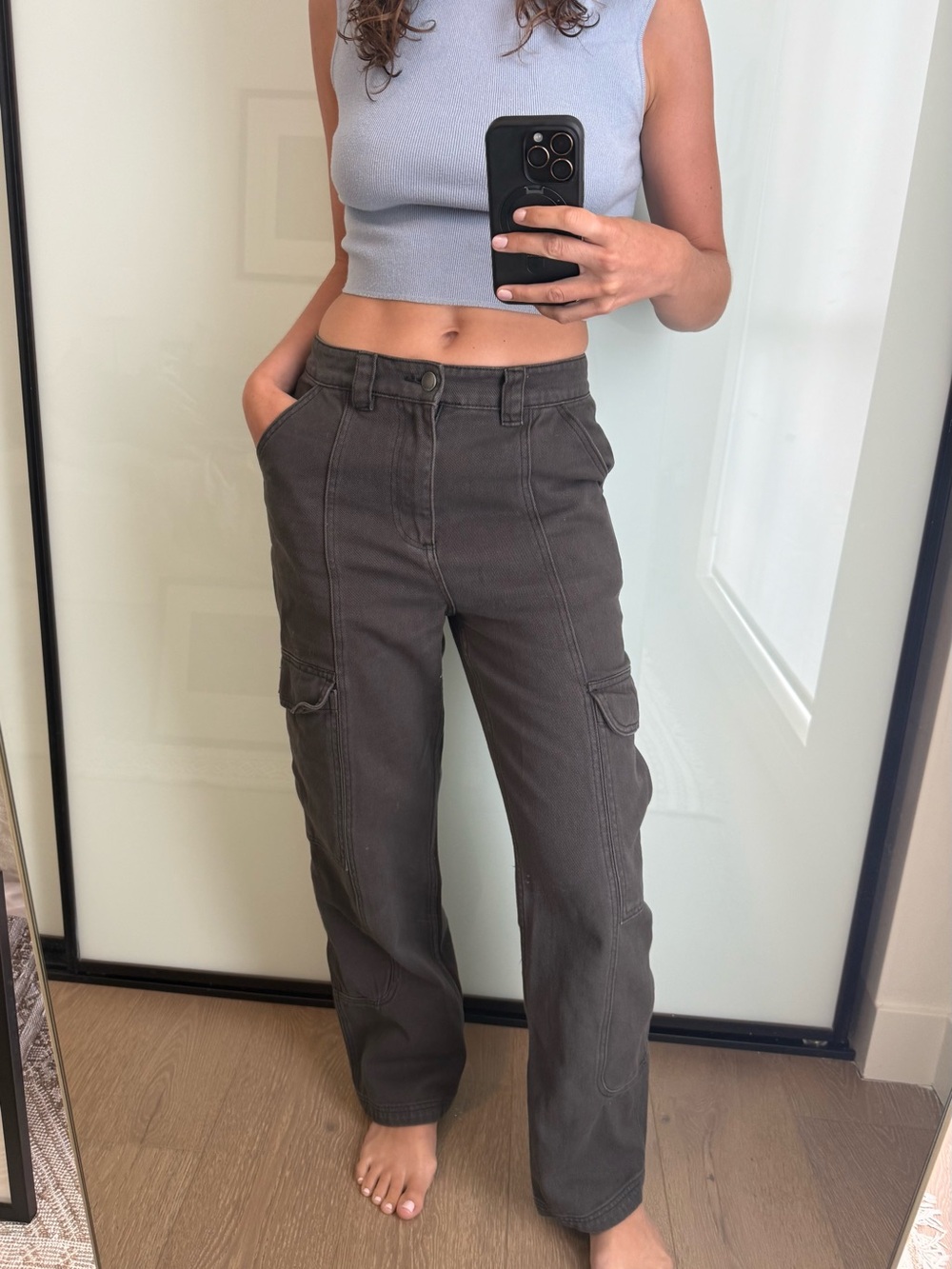 Billabong Wide-Leg Cargo Pants in Charcoal